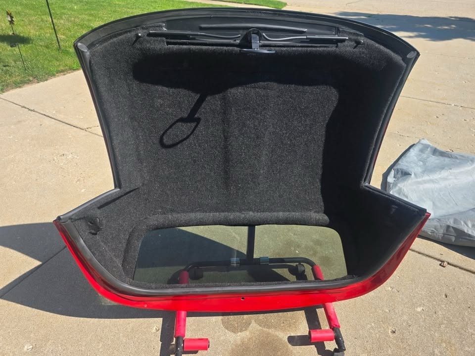 Smooth Line C6 Corvette Removable Hardtop - Image 4