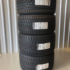 CONTINENTAL EXTREME CONTACT DWS 06 PLUS CORVETTE TIRE
